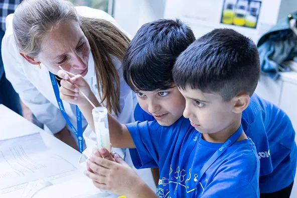 Cinbio, divulgación